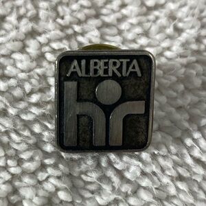 5/$35 Vintage Metal Alberta HR Square Souvenir Pin